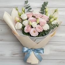 Букет цветов из:  Лизиантусы в Шерегеше