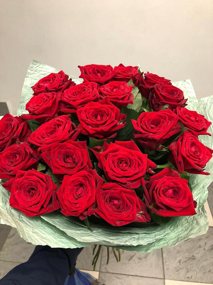 Розы Классика в Шерегеше Букет Классика в Шерегеше