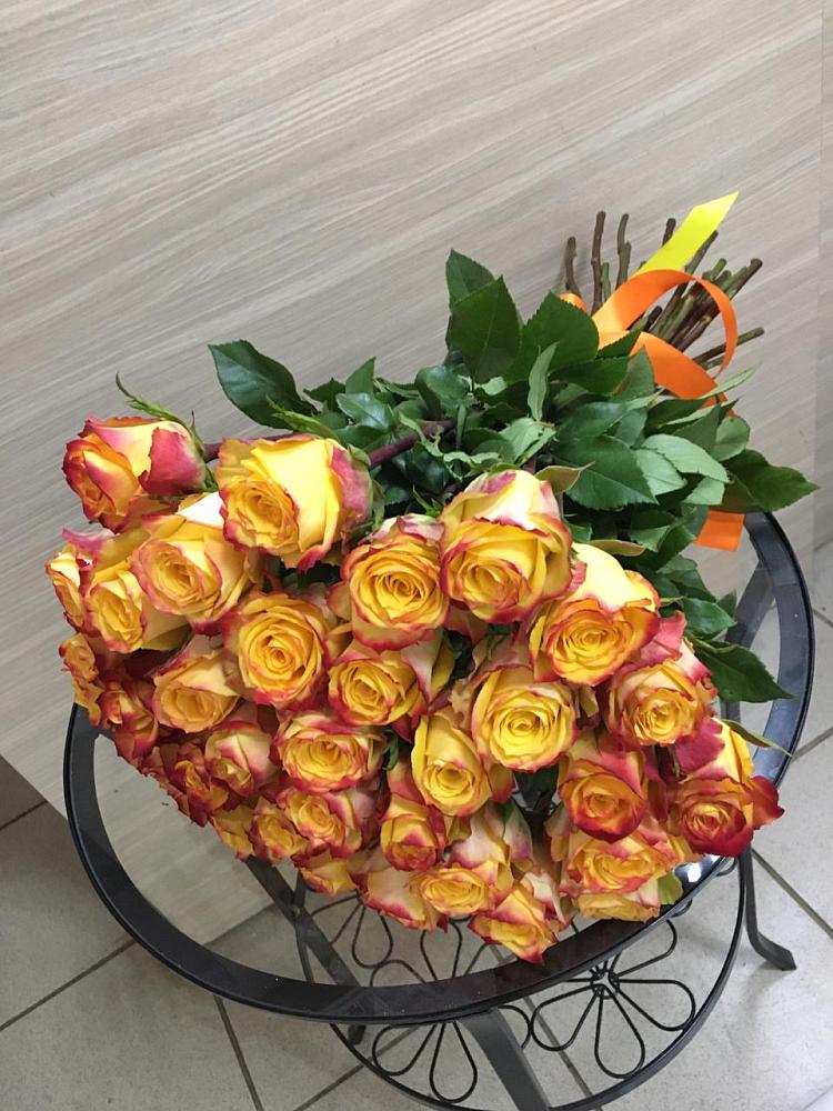 Букет Желтые розы в Шерегеше