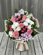 Букет цветов из:  Альстромерии, Гвоздики, Розы и Хризантемы #REPLACE_PRED# Шерегеше