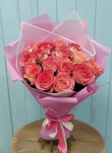 Букет 15 Розовых роз Равель в Шерегеше